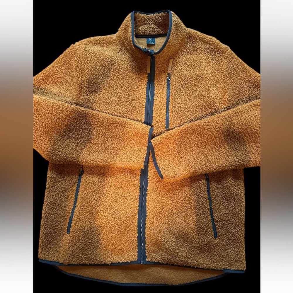 NWOT George Brown Sherpa Jacket with Blue Accents